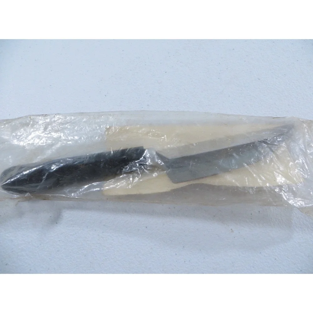 Pampered Chef V Shaped Cutter Fruit Vegetable Garnish 1160 Vintage‎ 1994